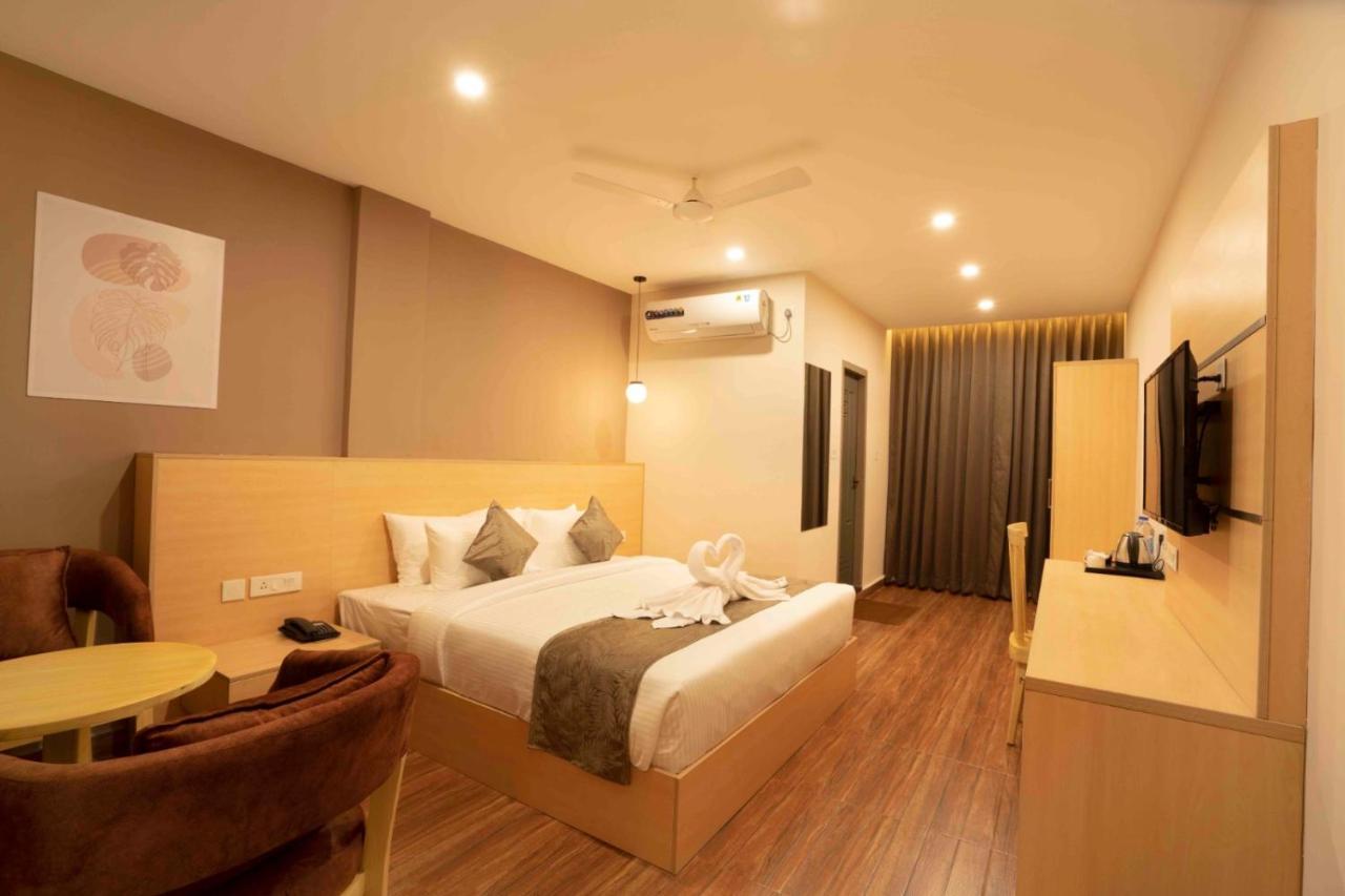 Hotel Address7 *