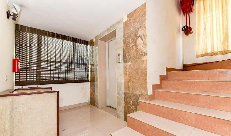 Hotel Metro Business