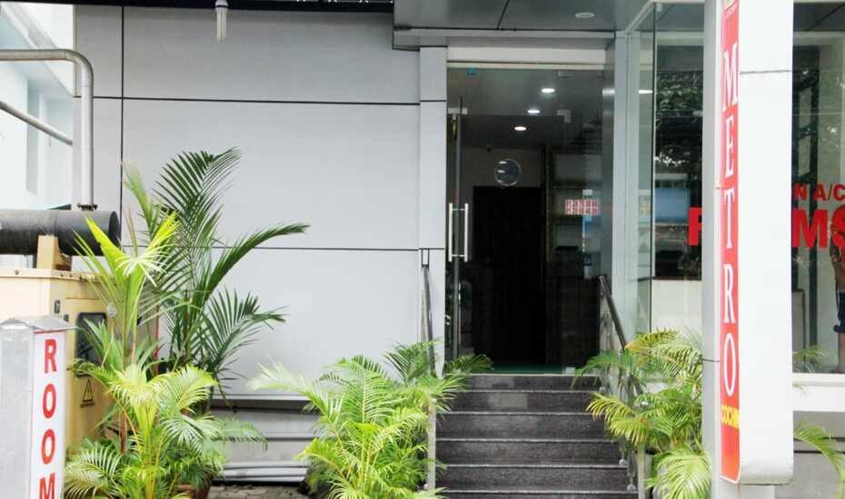 Metro Business Hotel