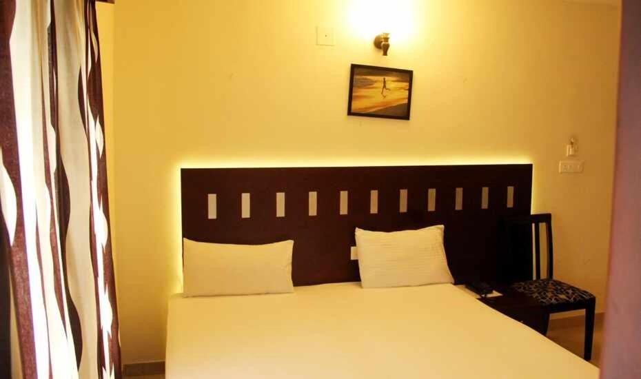 Metro Business Hotel