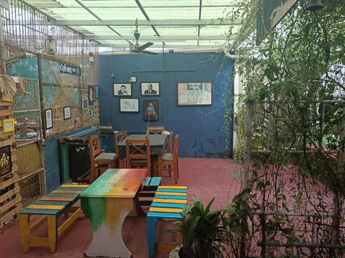 Xhostel Hostel *