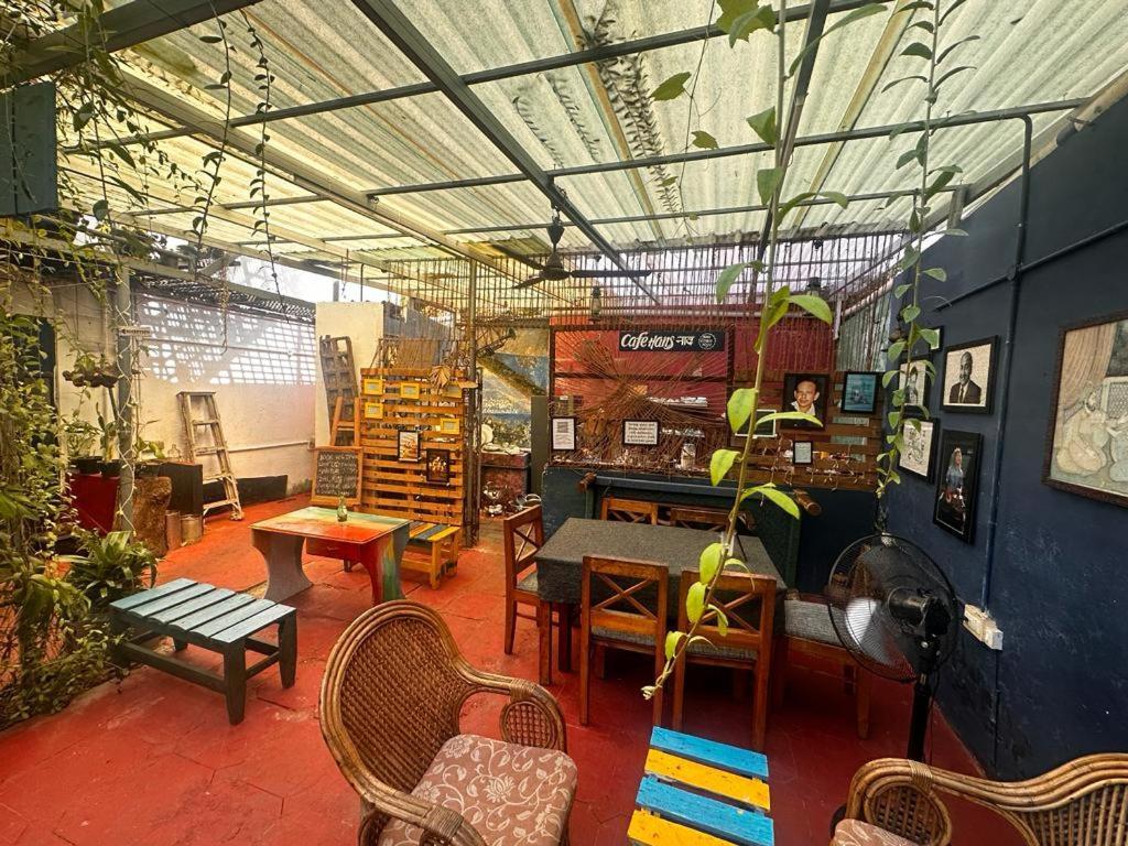 Hostel Xhostel