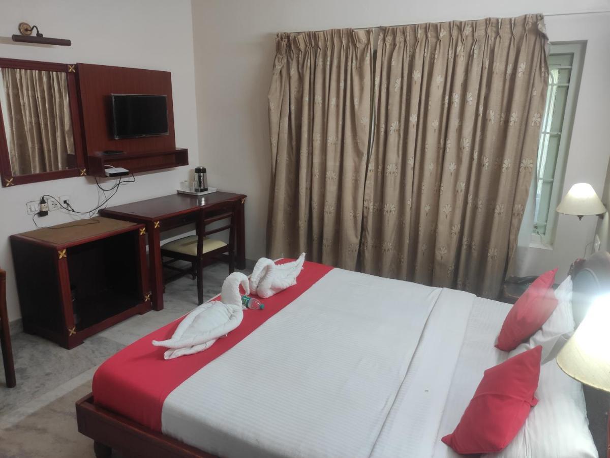 Karthika Residency Hotel 2*