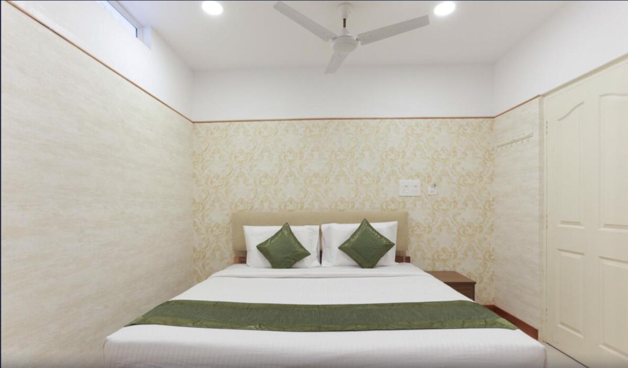 Heaven Gardens Hotel Kochi