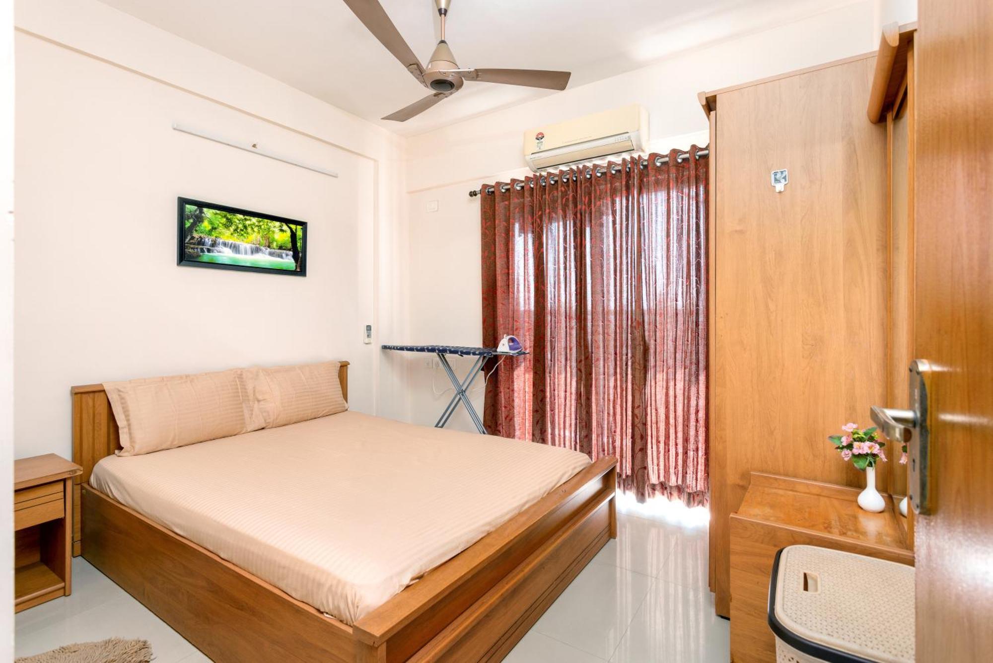 Nucleus Apartment