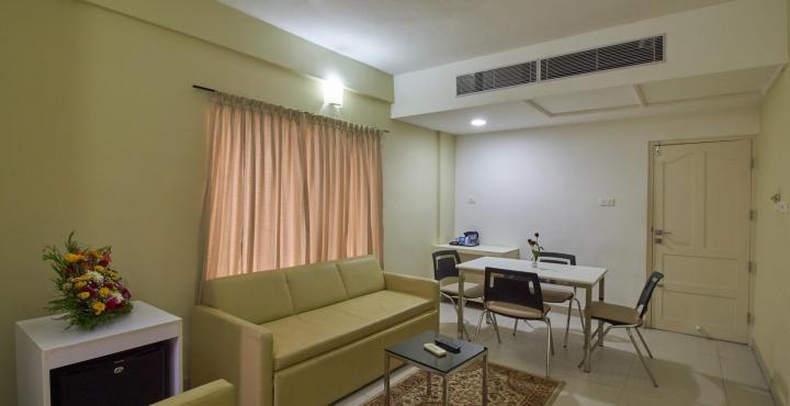Millennium Continental Hotel 3*