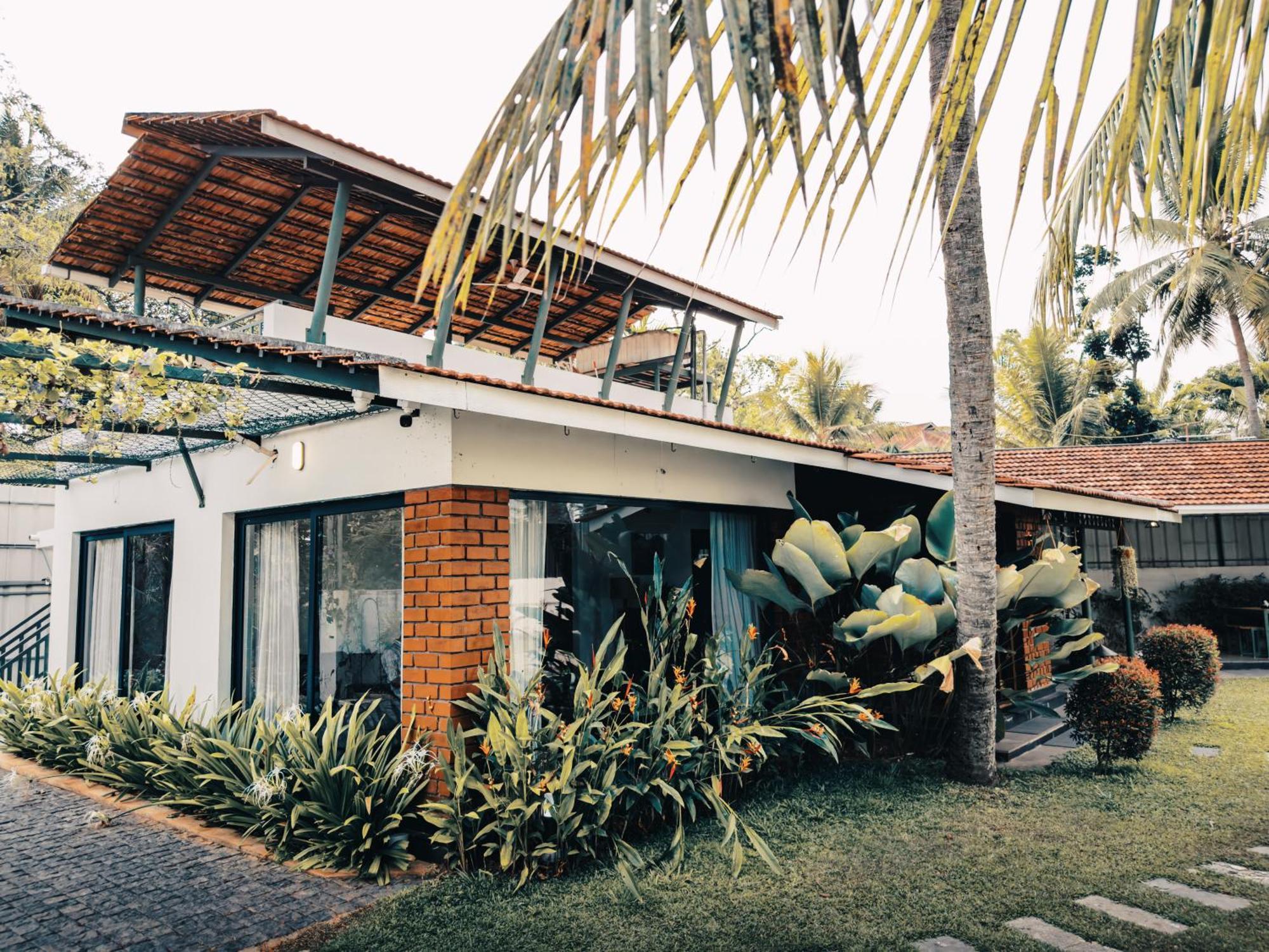 Villa Bamboonest Riverside Kochi
