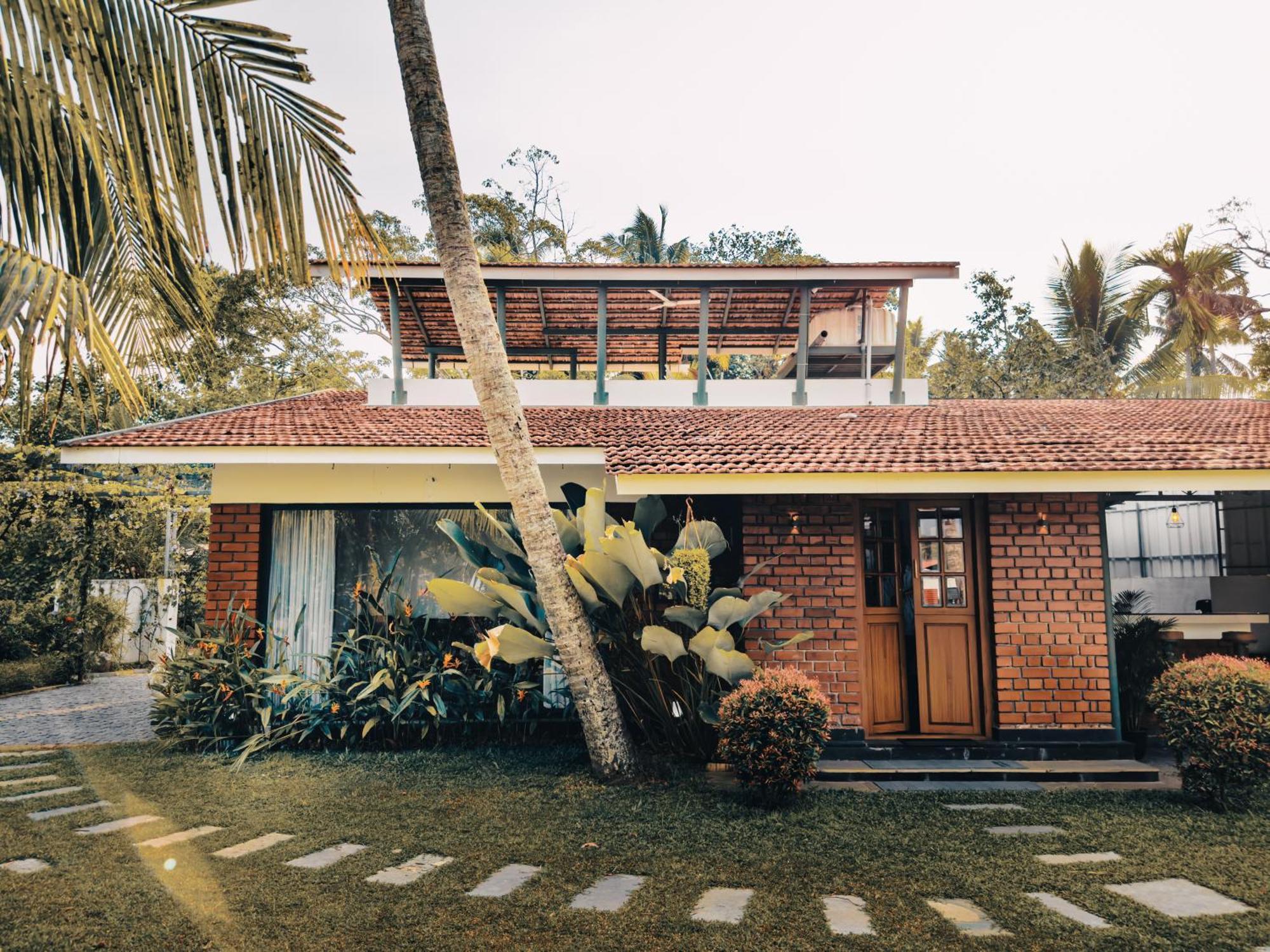 Bamboonest Riverside Villa Kochi