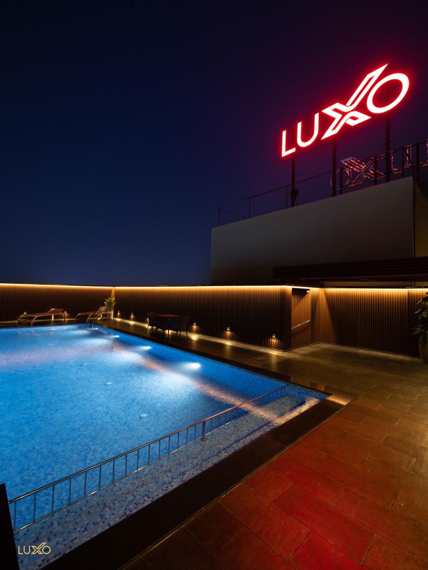 Luxo 4*