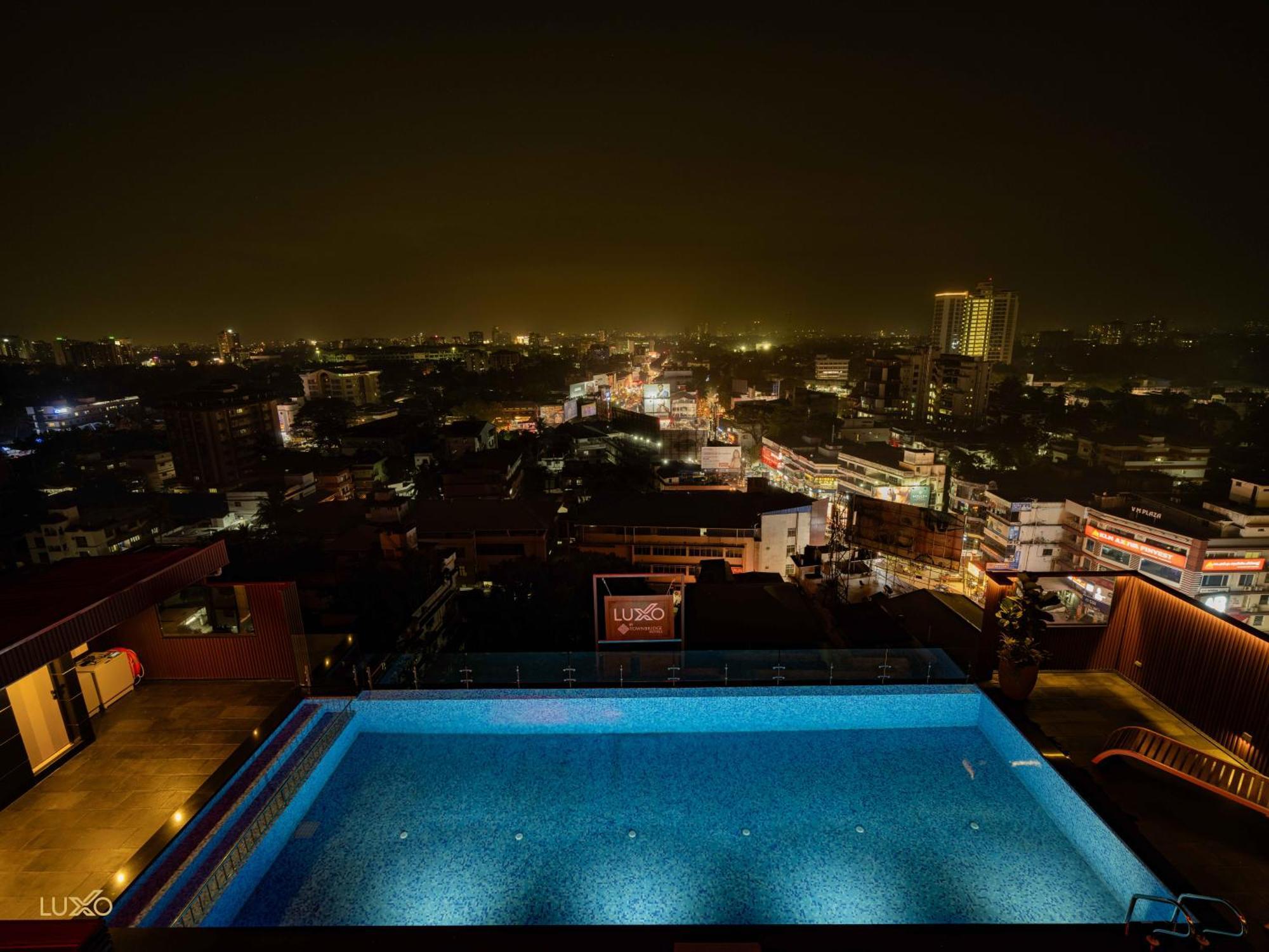Hotel Luxo Kochi