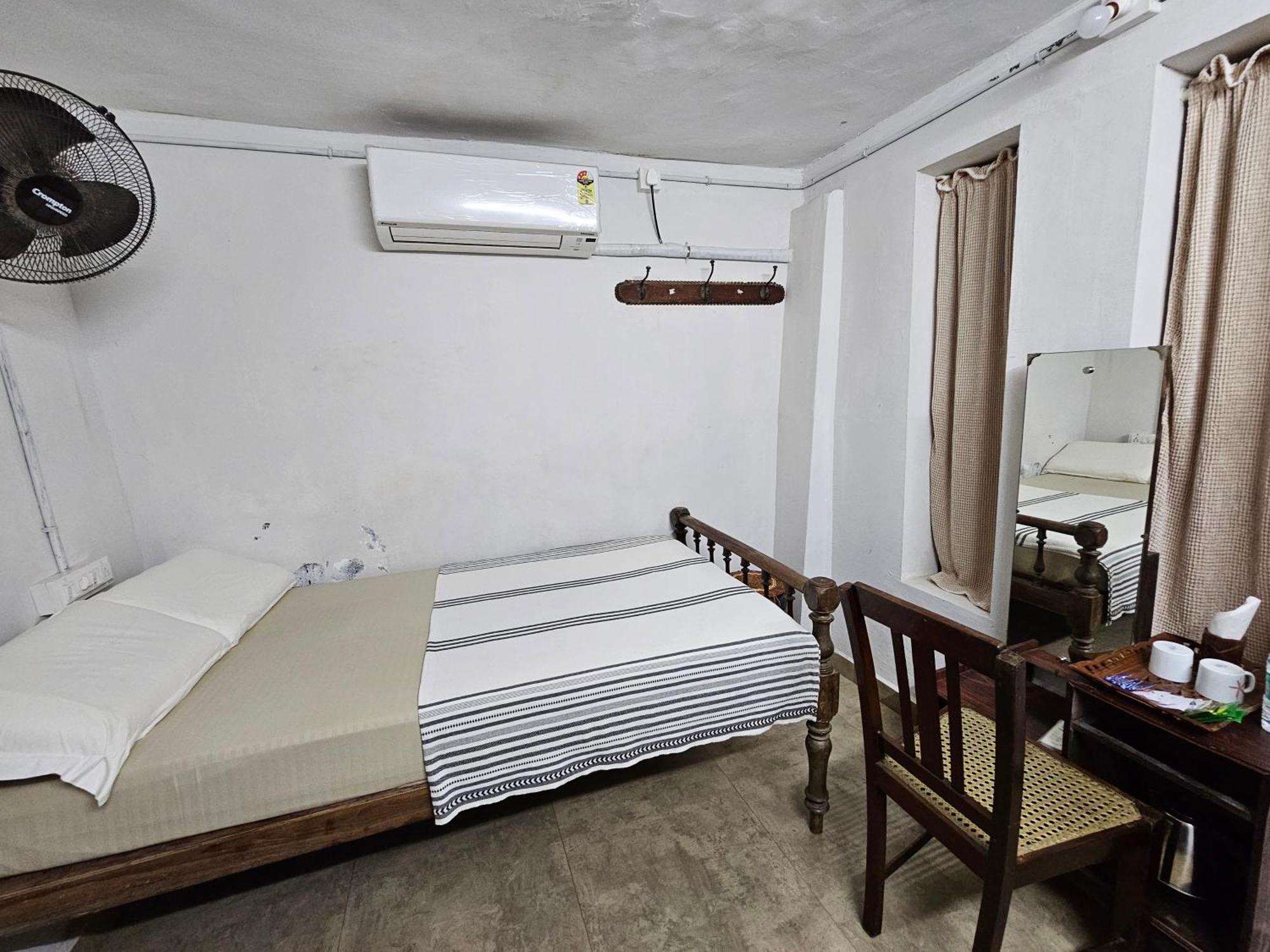 Idha Artists' Gallery - With Art Homestay