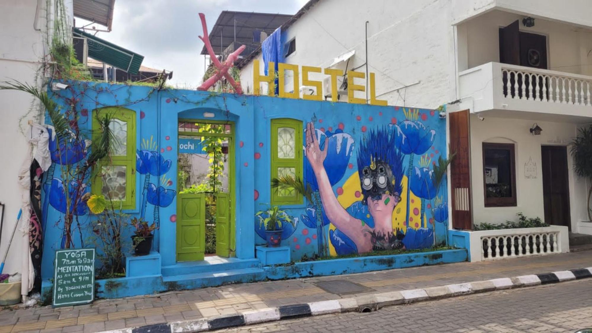 Xhostel * Kochi