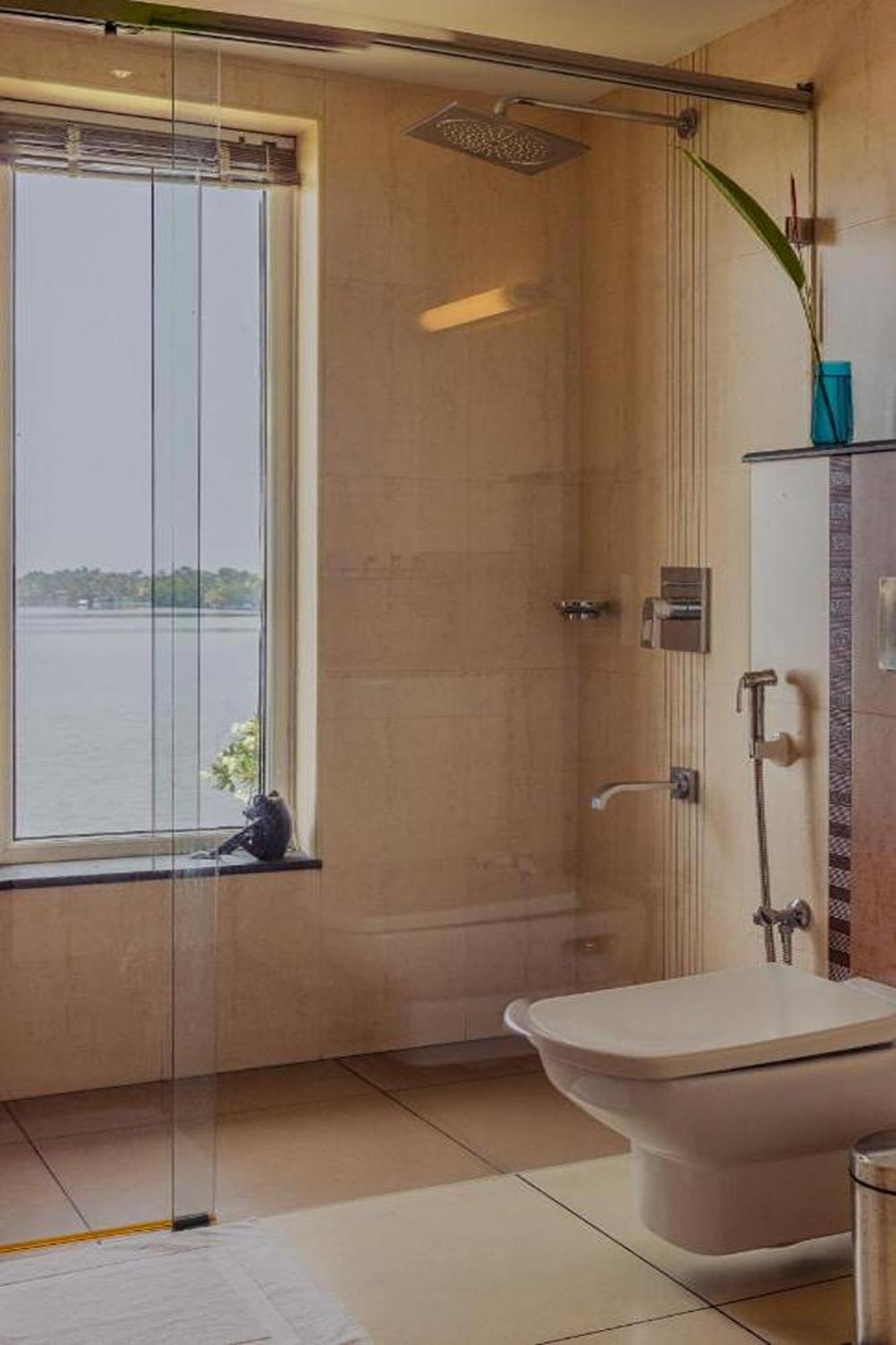Waters Edge - A Vkation Experience Kochi
