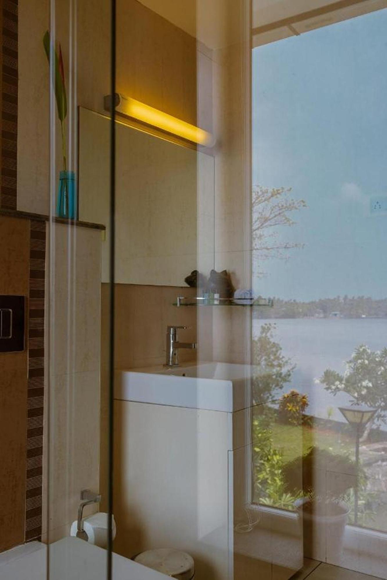 Homestay Waters Edge - A Vkation Experience Kochi