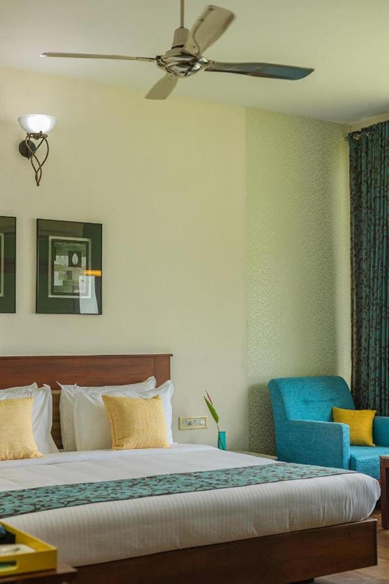 Waters Edge - A Vkation Experience Kochi