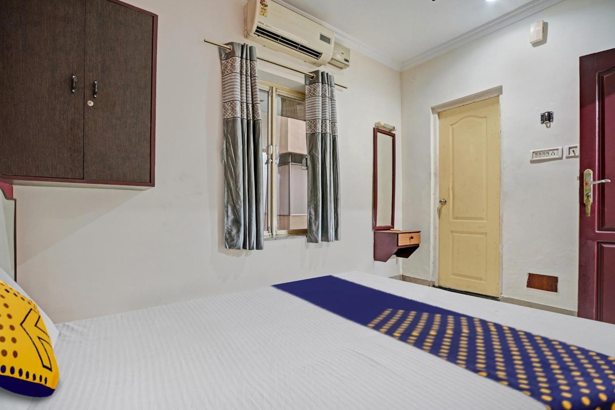 Hotel Oyo Lala 3*