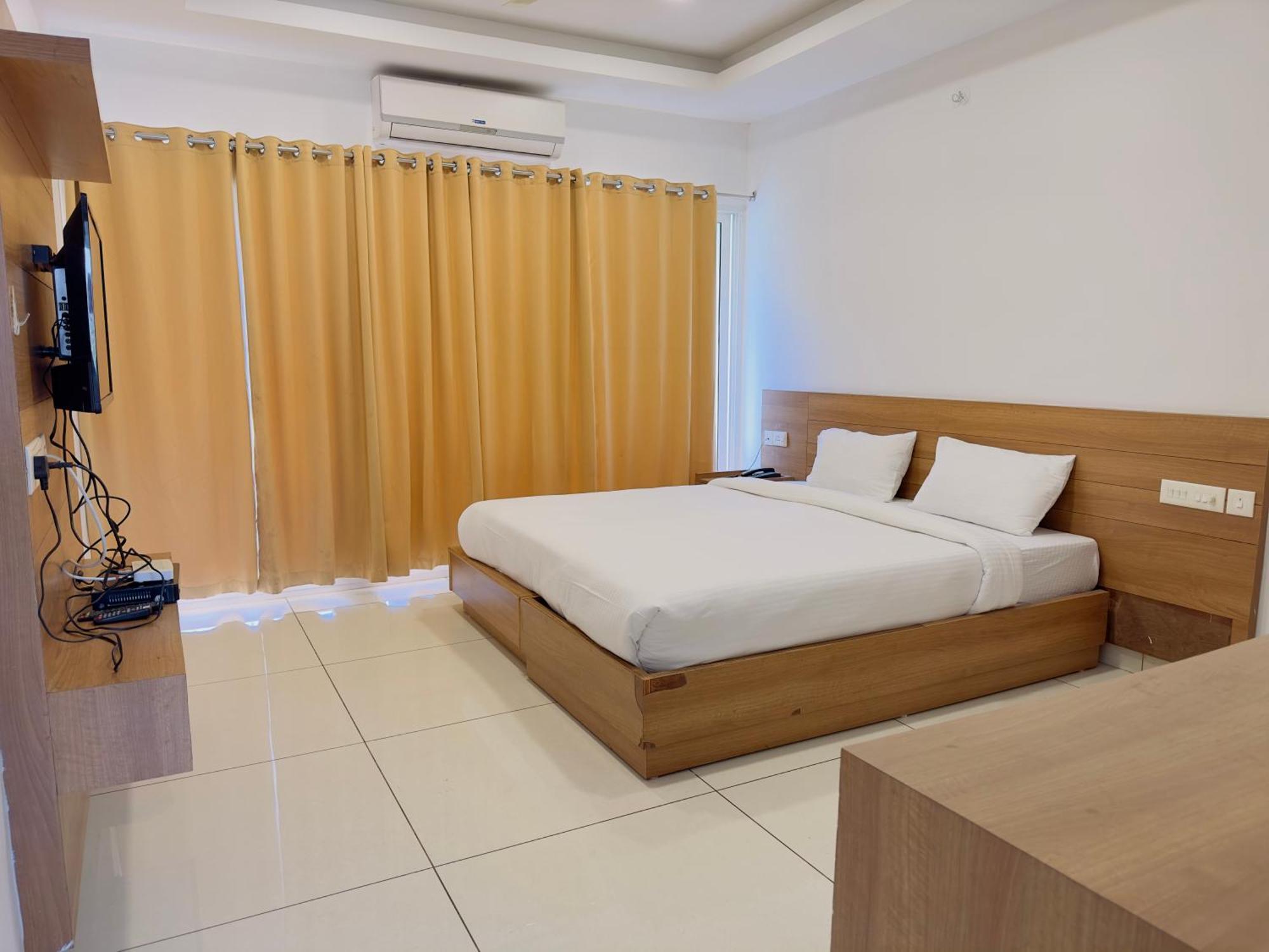 Lets Hotel Kochi