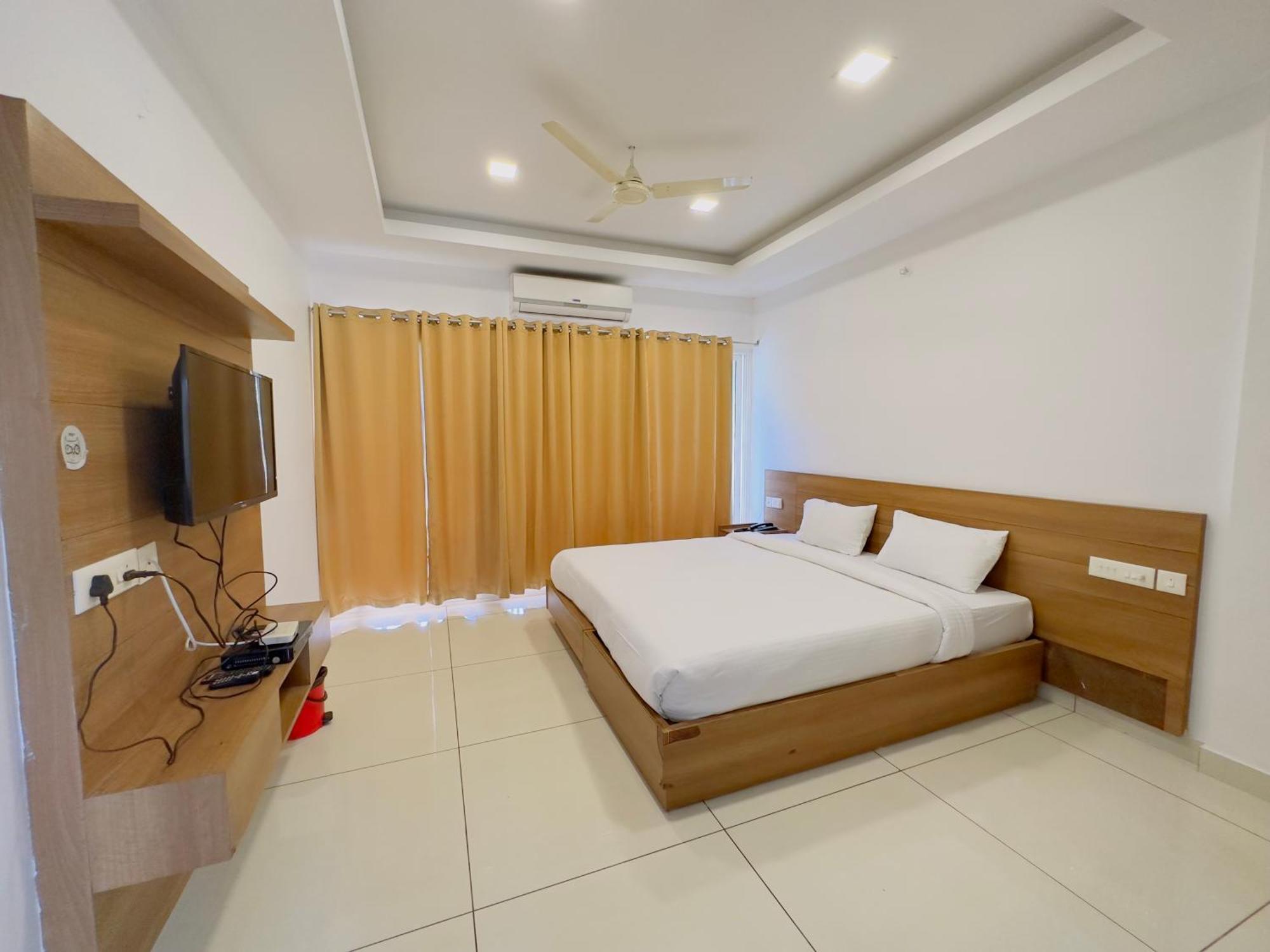 Hotel Lets Kochi