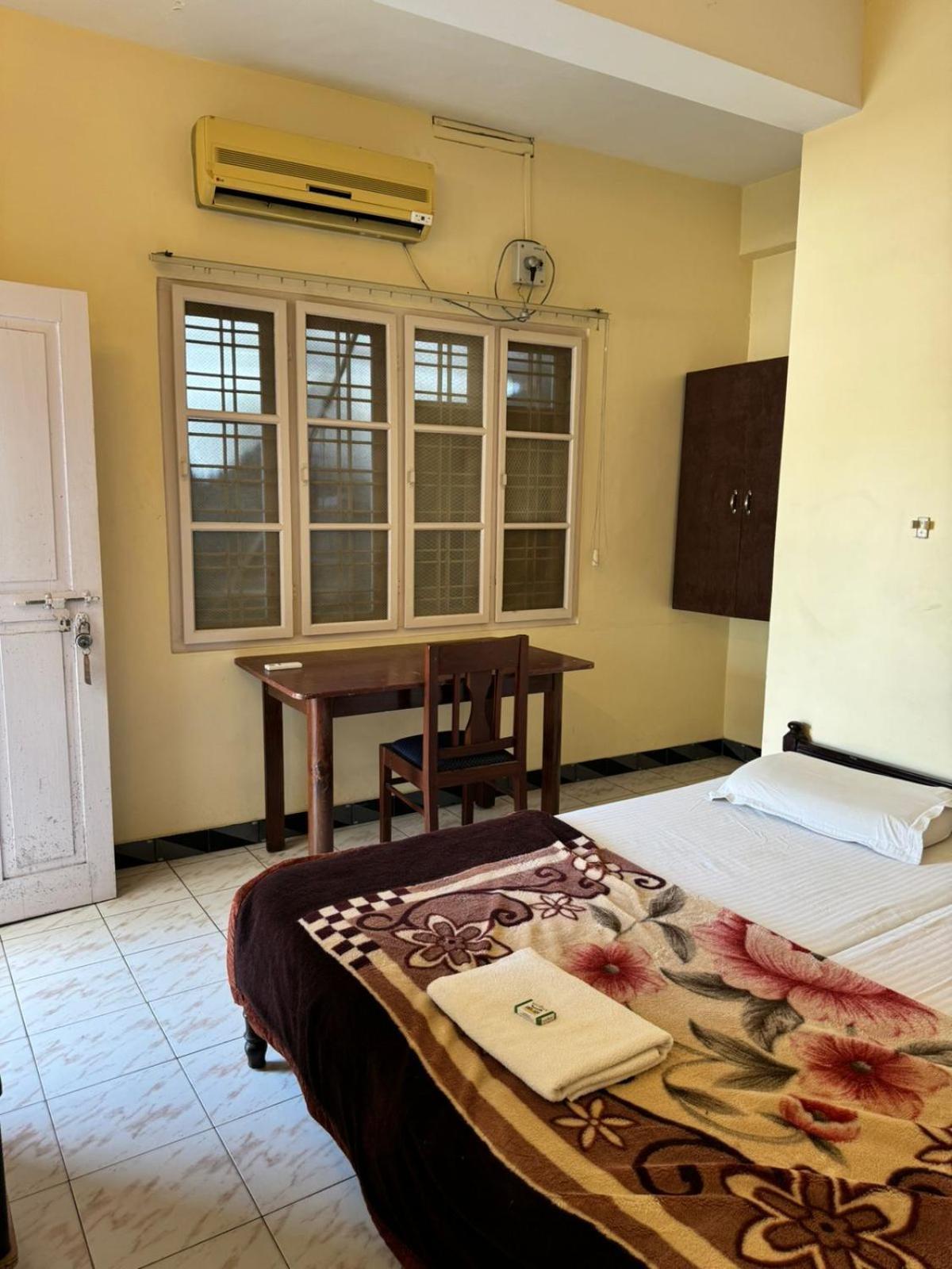 Lodge Aambal Residency Kochi