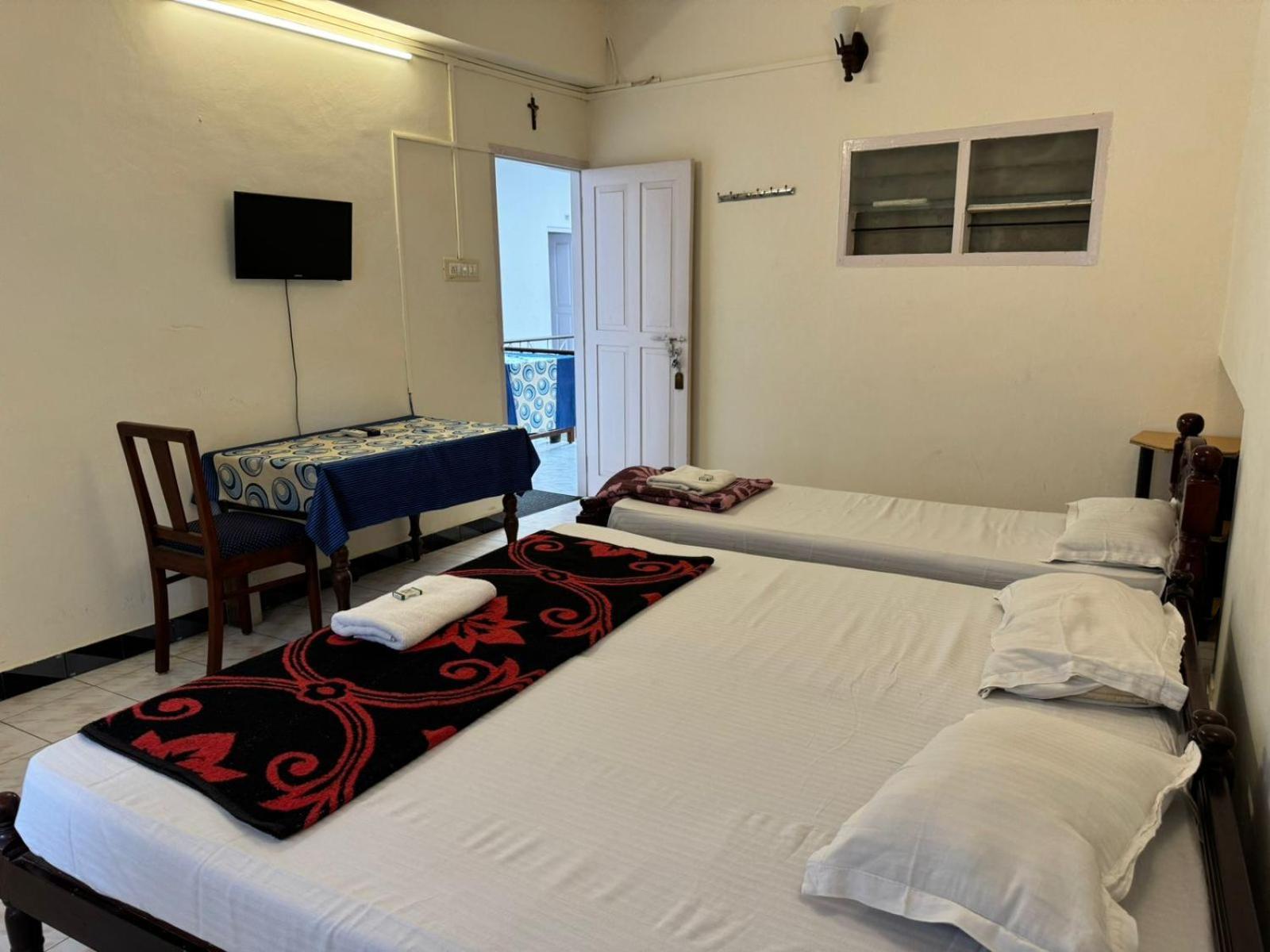 Aambal Residency Lodge *