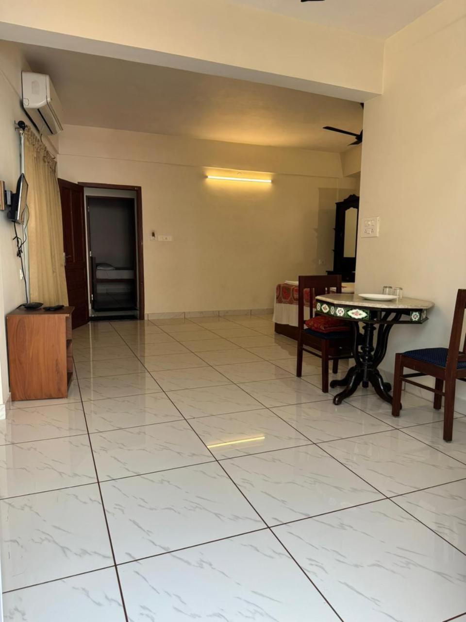 Lodge Aambal Residency Kochi