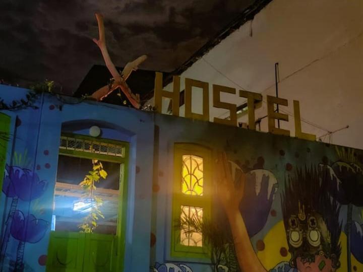 Xhostel Hostel *