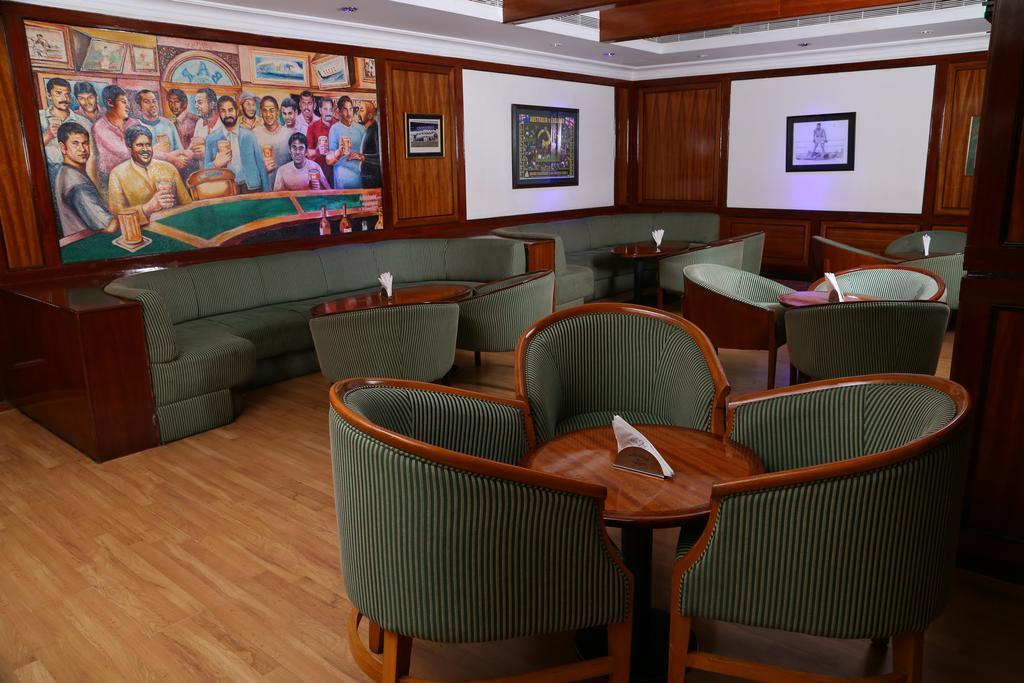 Gokulam Park Hotel 4*