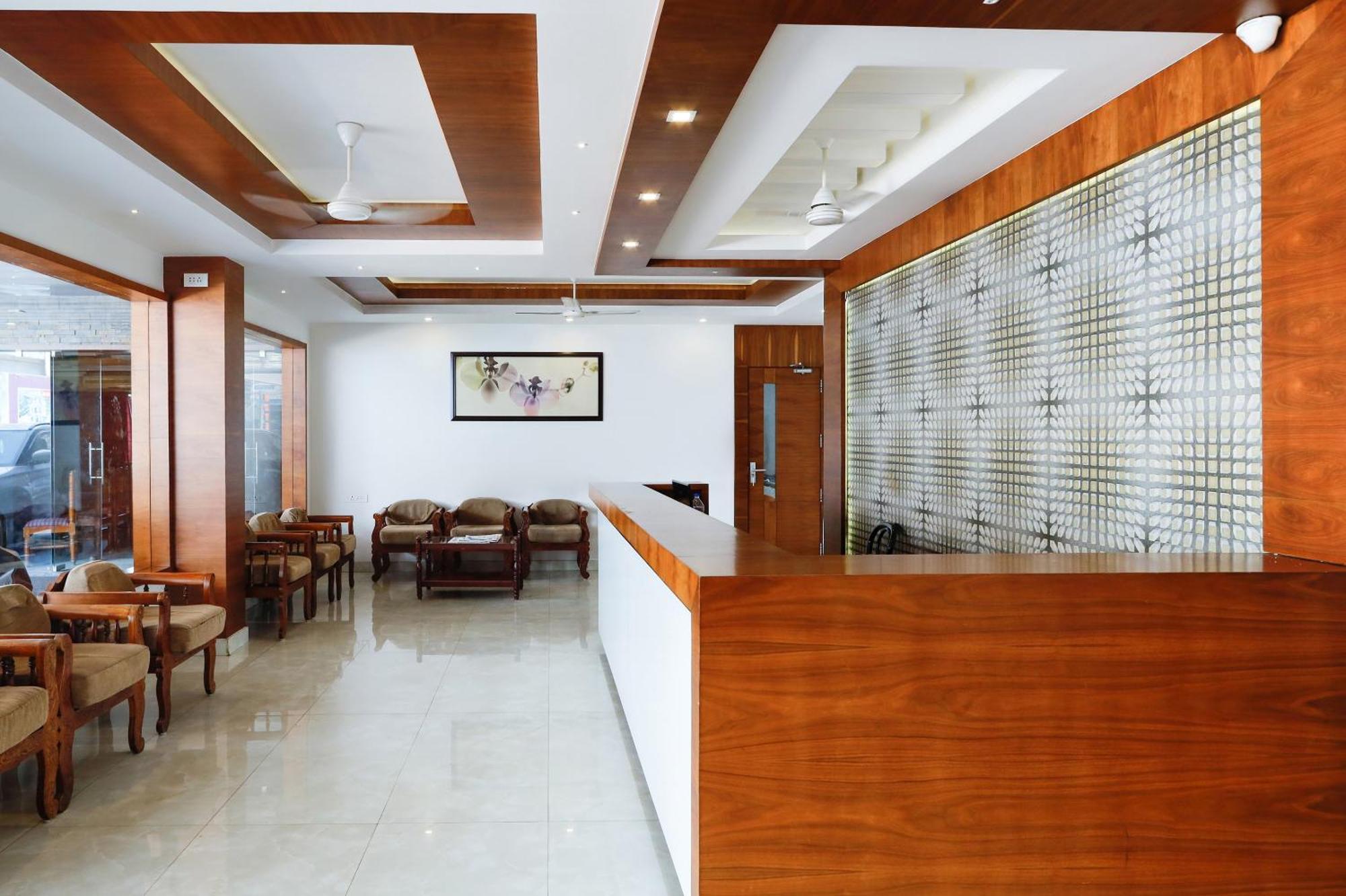 Spot On Sahari 3* Kochi