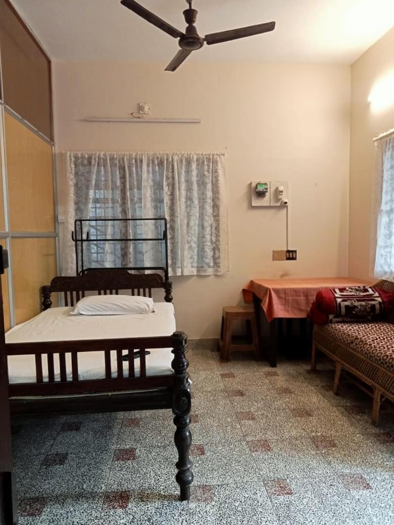 Taj Mahal Homestay