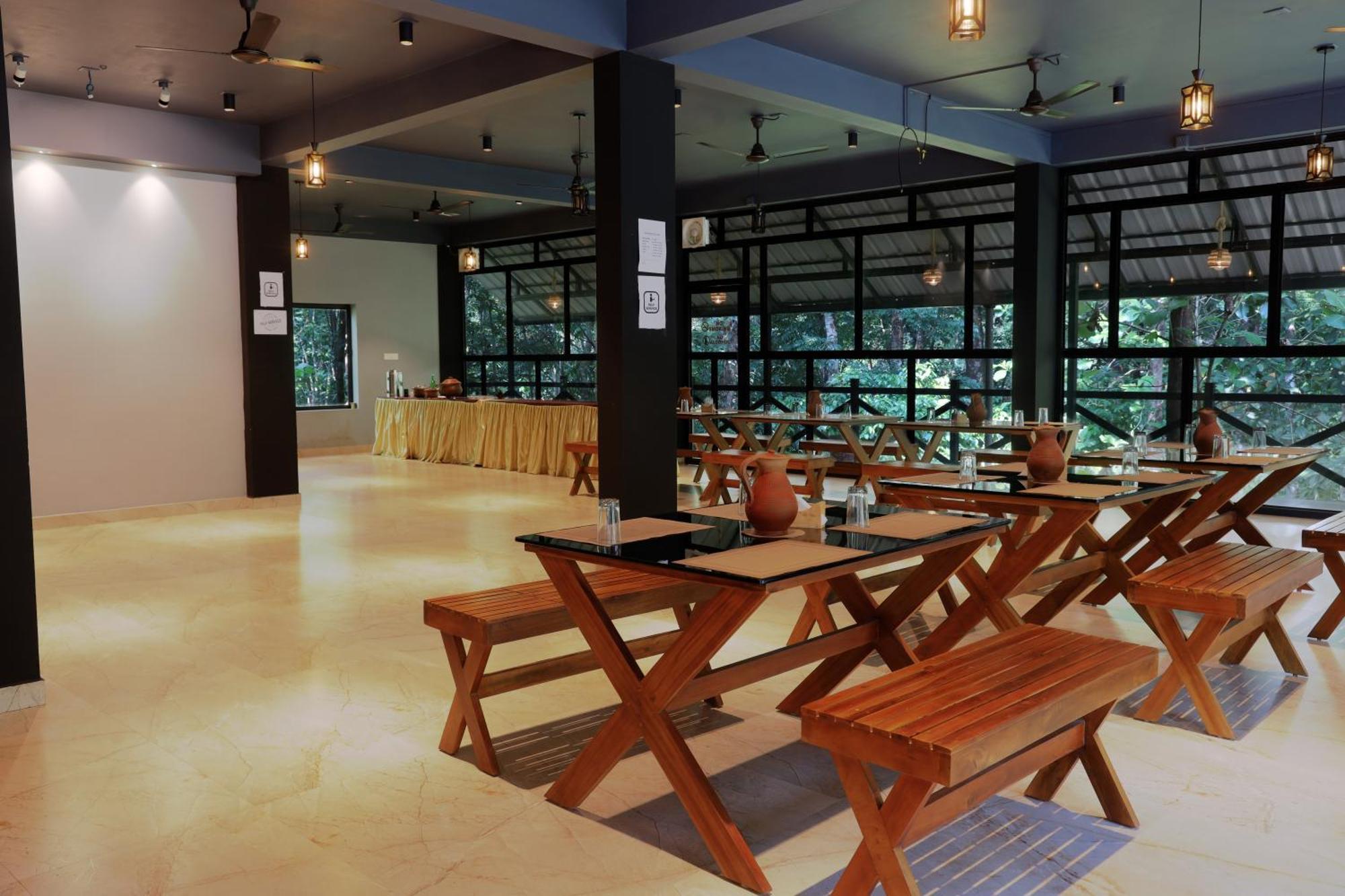 Vajra Ayurveda And Yoga Retreat * Kochi