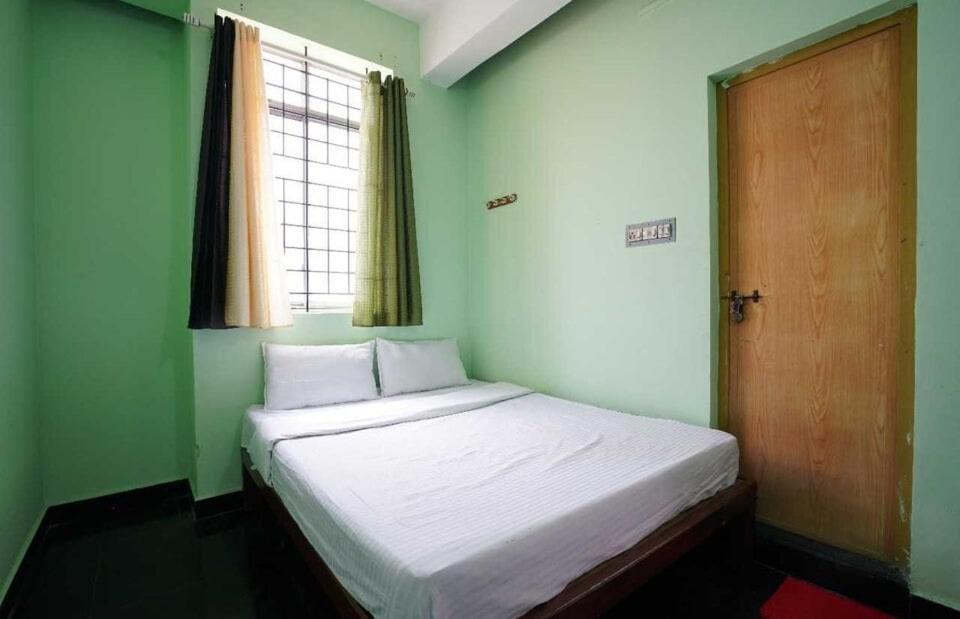 Oyo Lala Hotel 3*