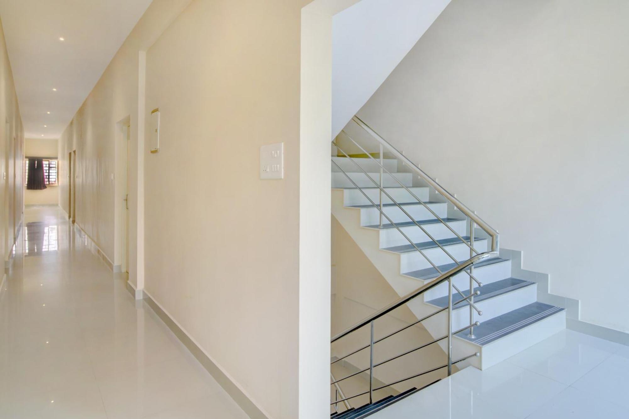 Hotel Flagship Saligram Residency Kochi