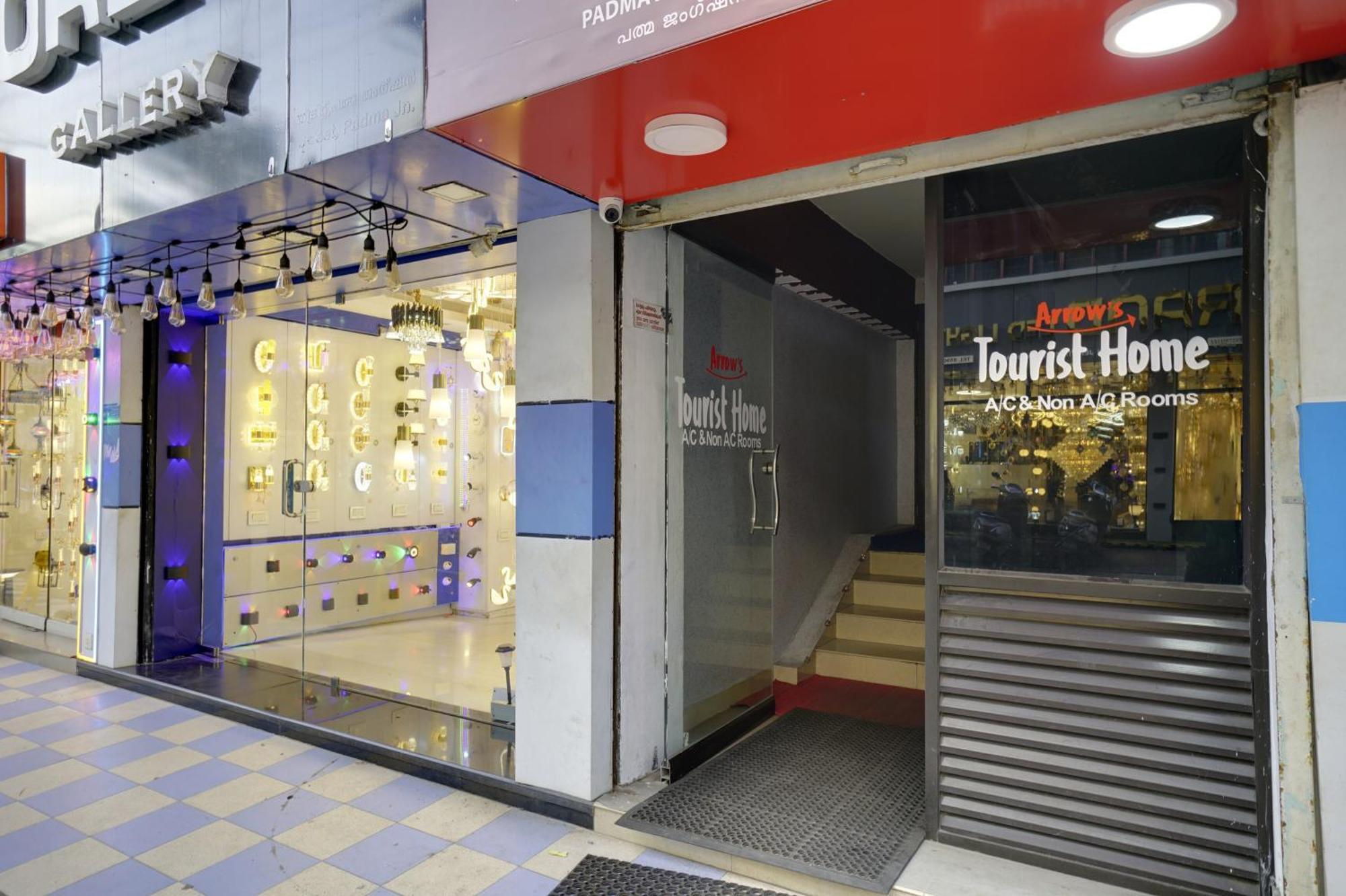 Hotel Oyo Flagship Arrows Tourist