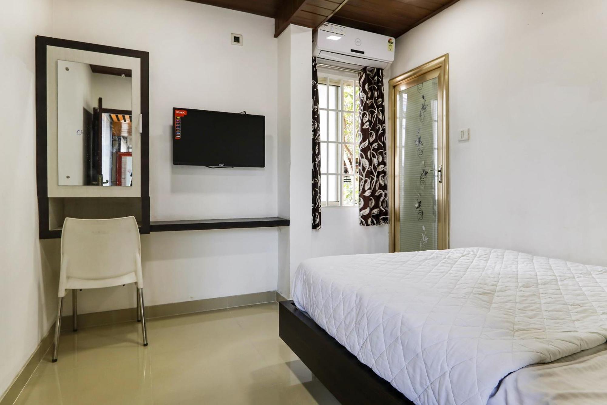 Hotel Spot On 48916 Kpm Tourist