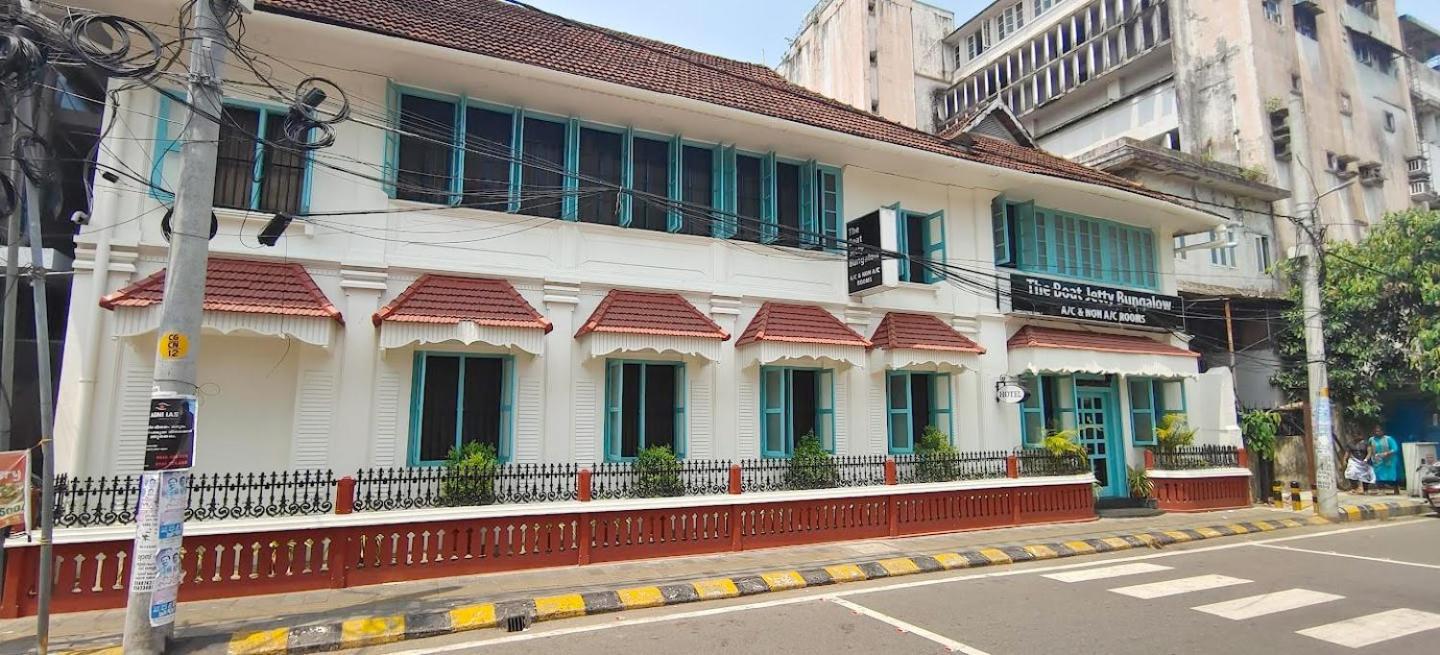 Hotel The Boat Jetty Kochi