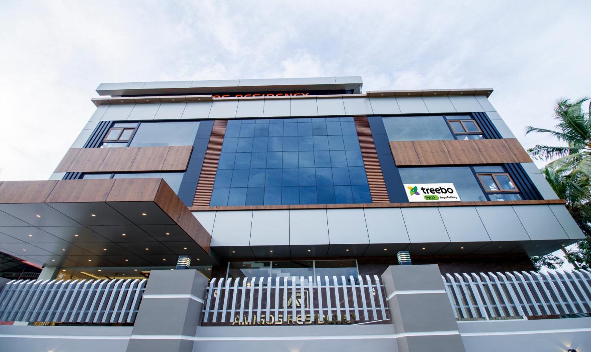 Treebo Amigos Residency Cochin Airport