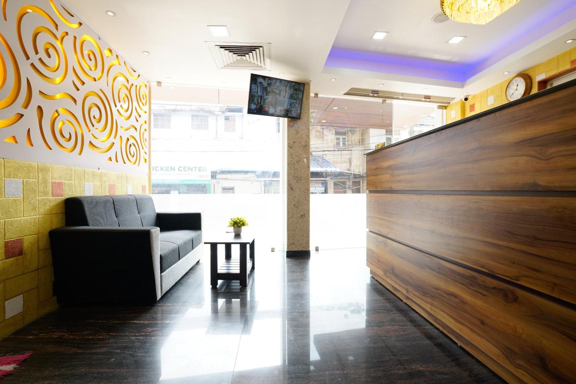 Signature Cochin Hotel 3*