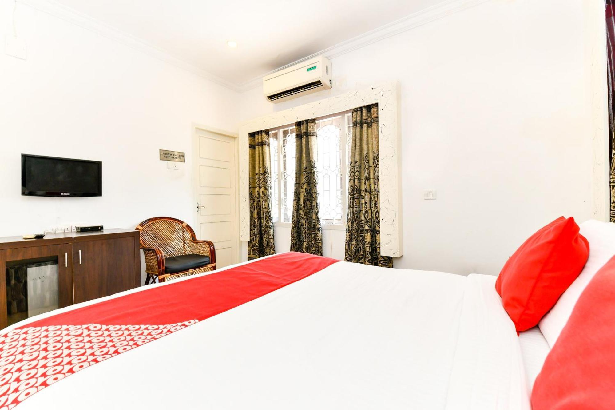 Oyo Flagship 16659 Keyen Arcade Hotel 3*