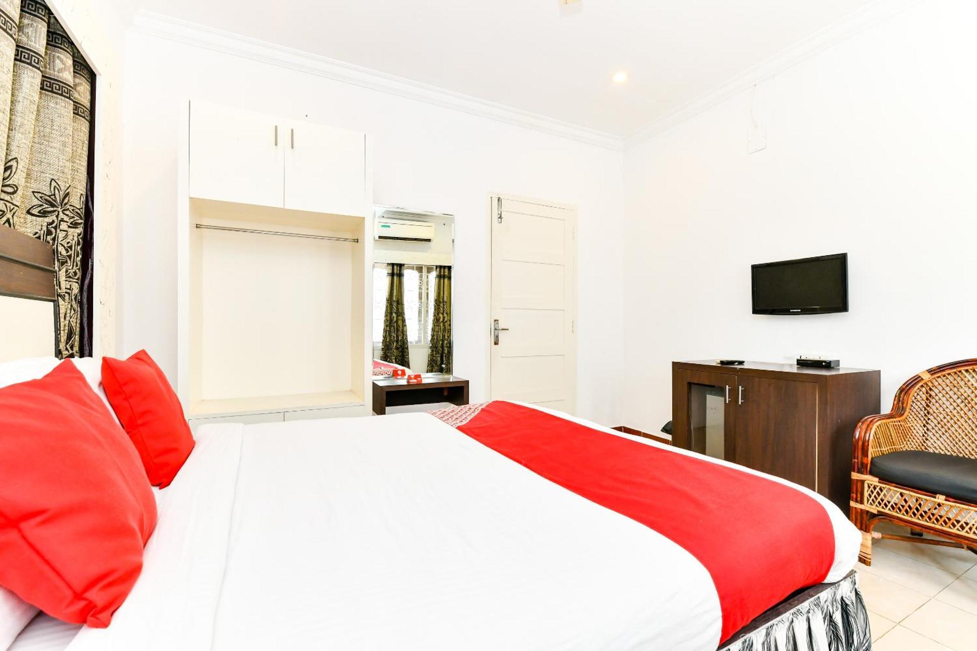 Oyo Flagship 16659 Keyen Arcade Hotel Kochi