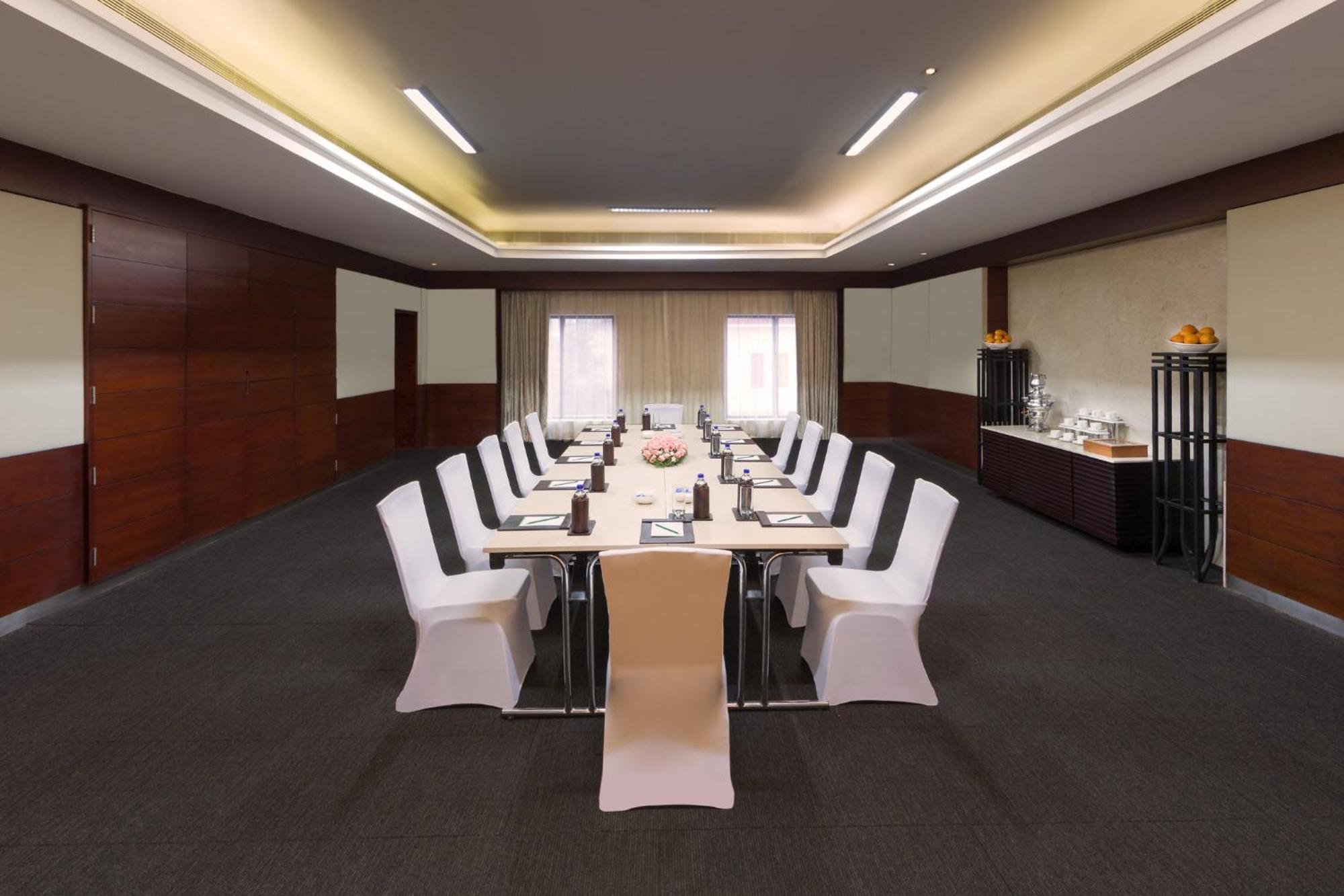 Hotel Cochin By Ihg Kochi