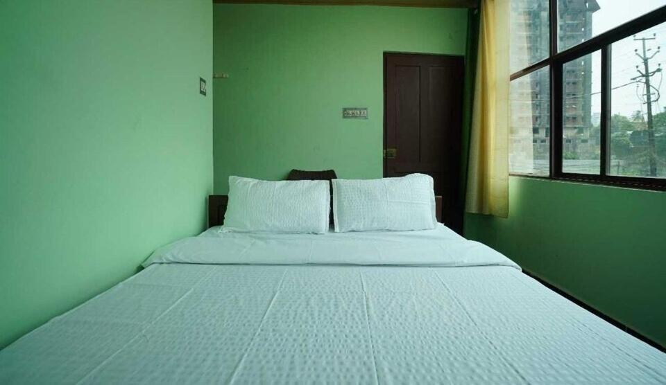 Oyo Lala Hotel