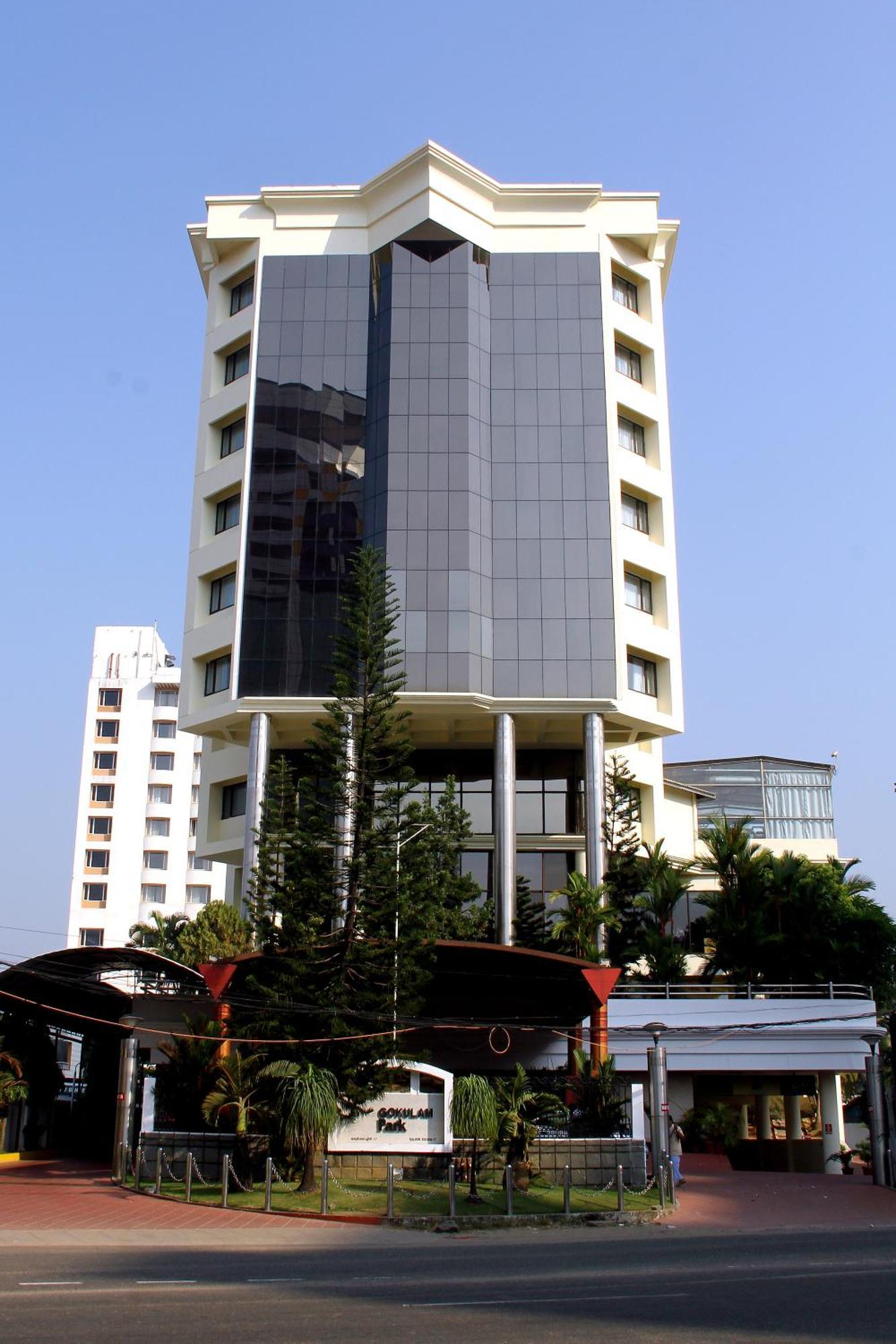Hotel Gokulam Park & Convention Centre Kochi