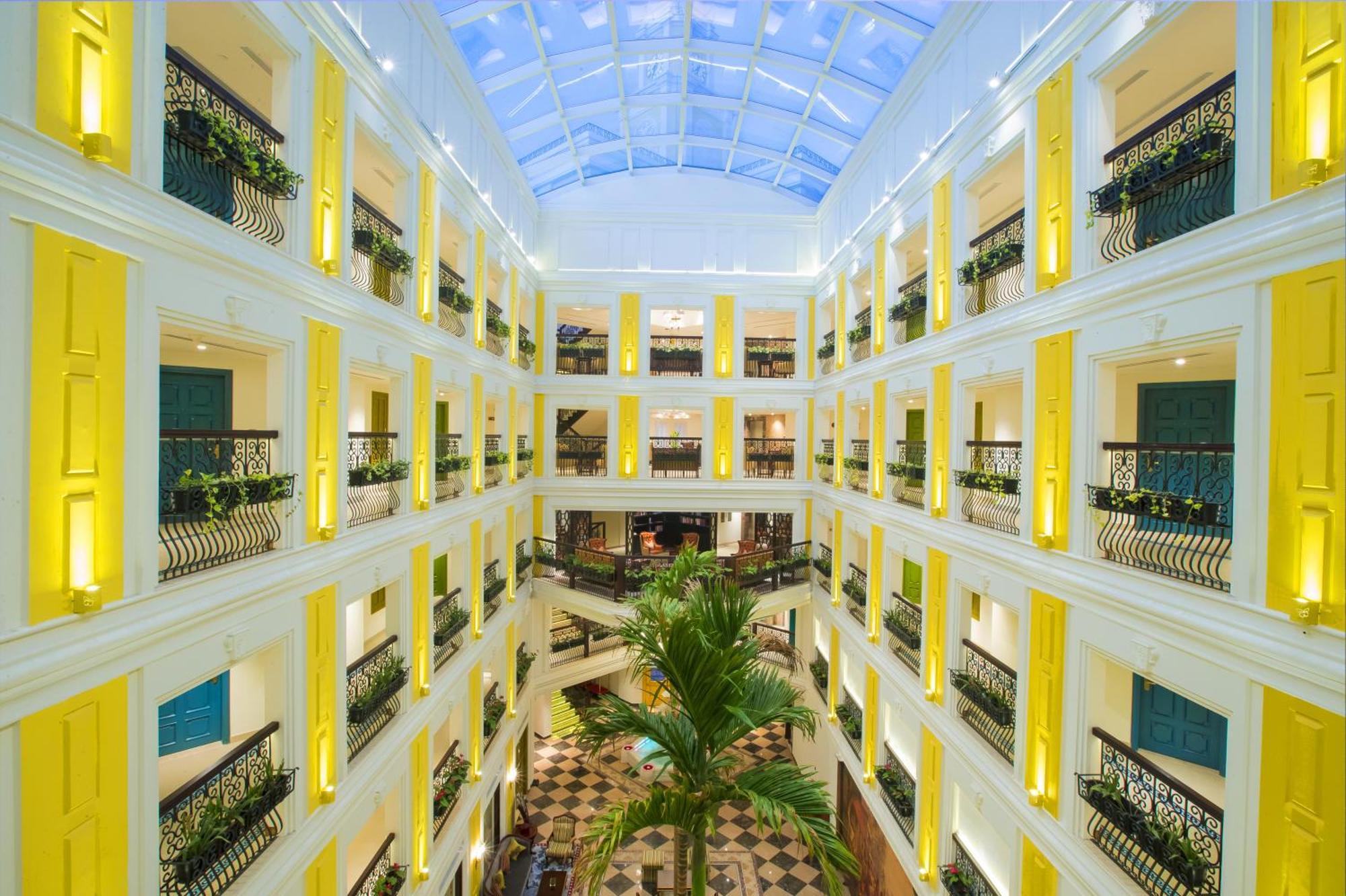 Hotel Fragrant Nature - A Five Star Classified 5*