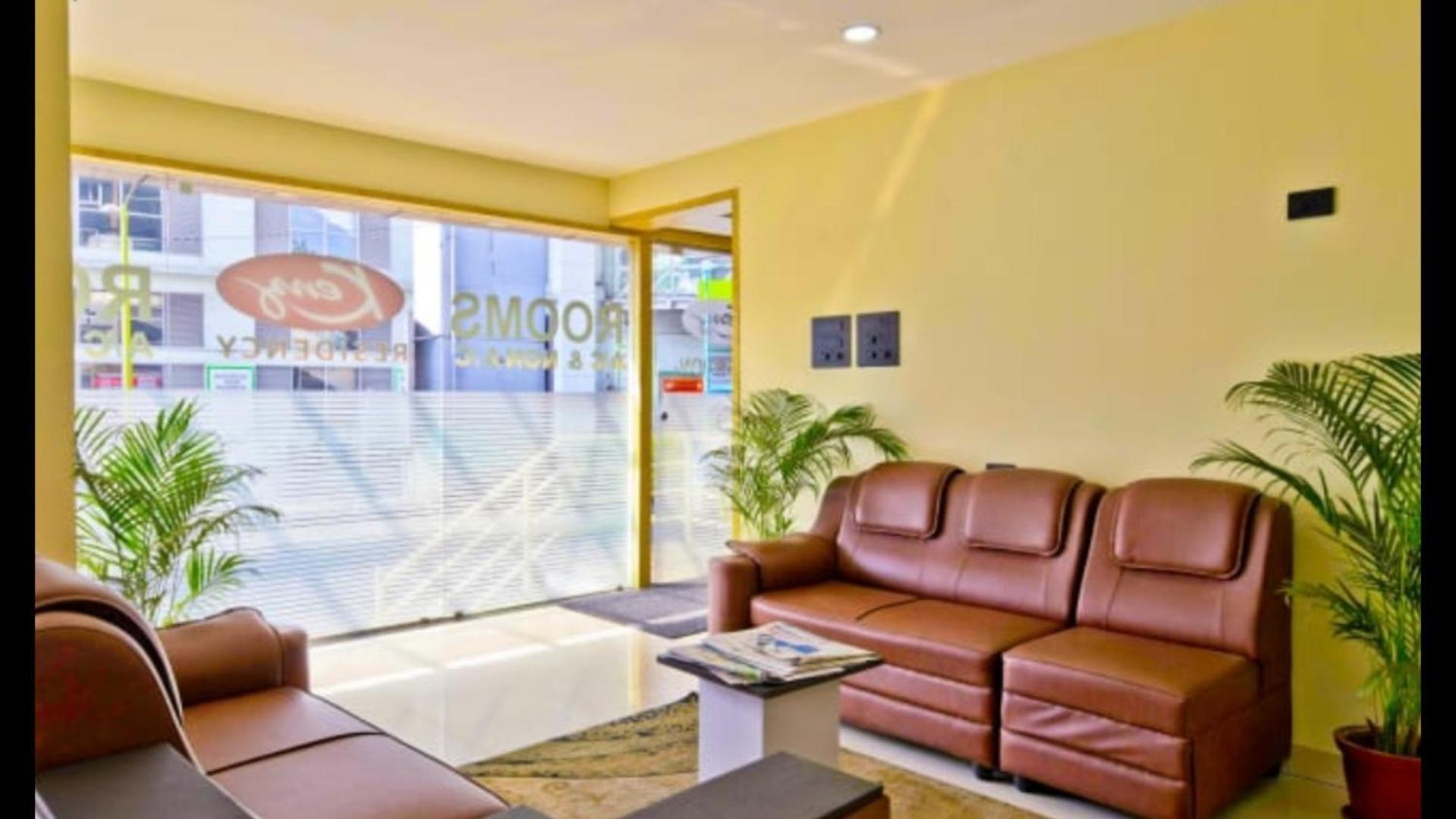 Hotel Kenz Residency