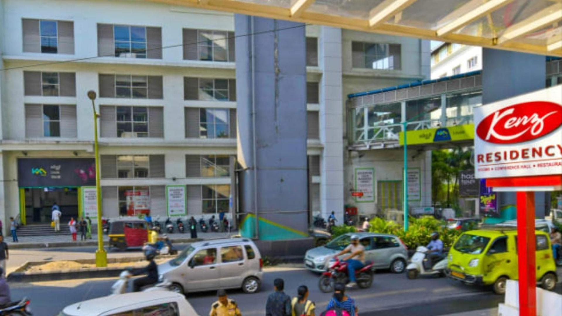 Hotel Kenz Residency