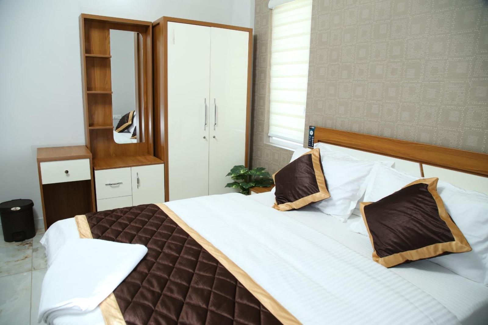 88 Homes Near Lulu Mall Apartment