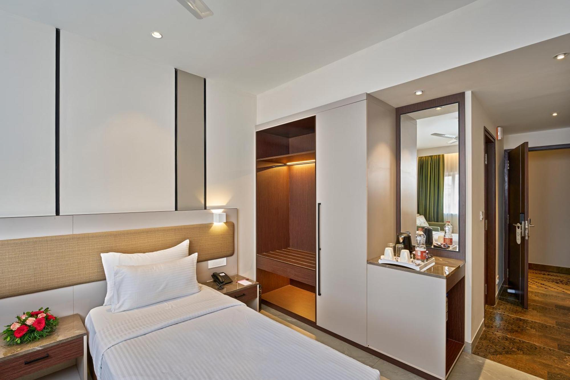 Abad Hotel 3*