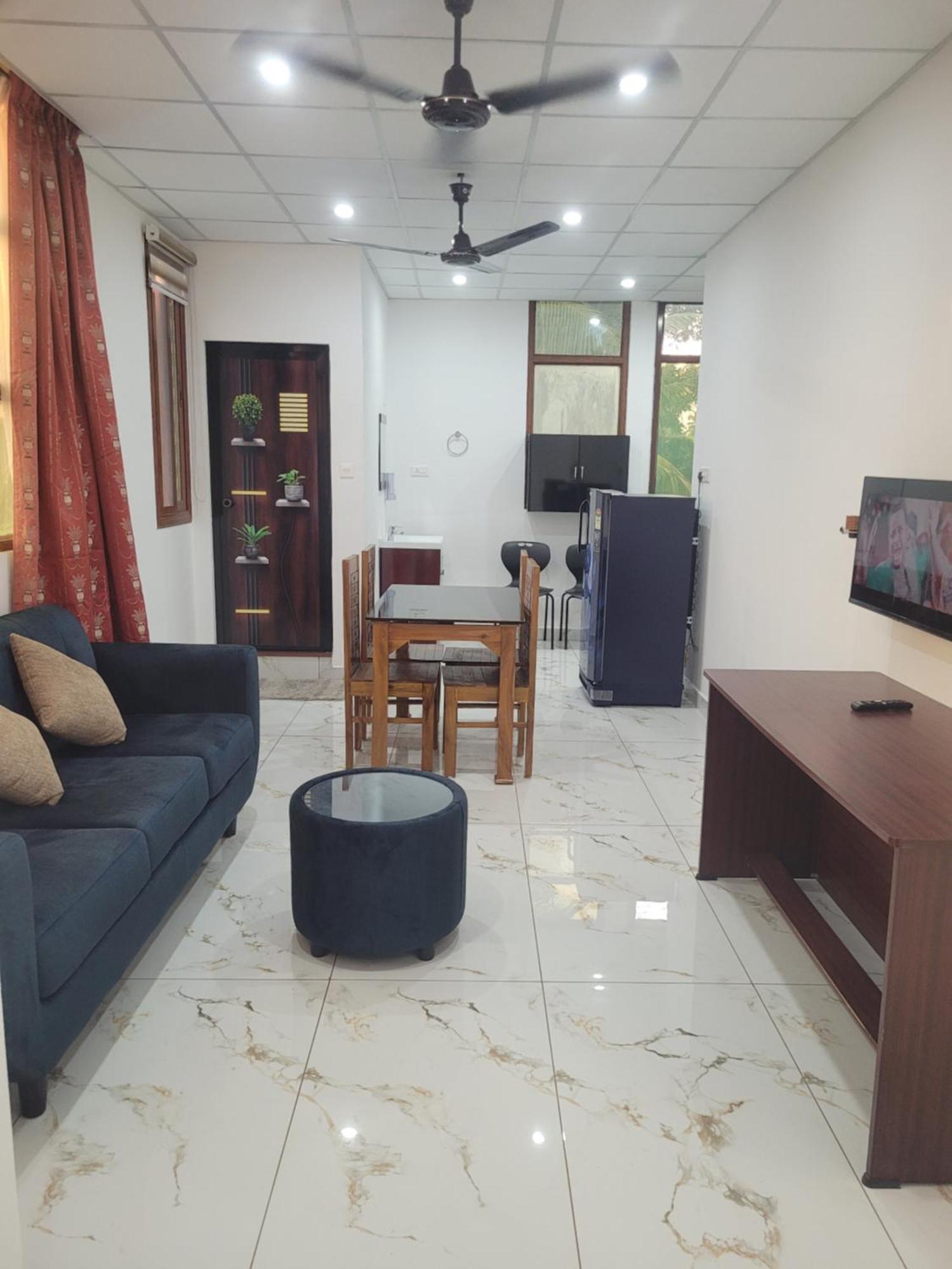 Oasis Homestay Kochi Apartment *