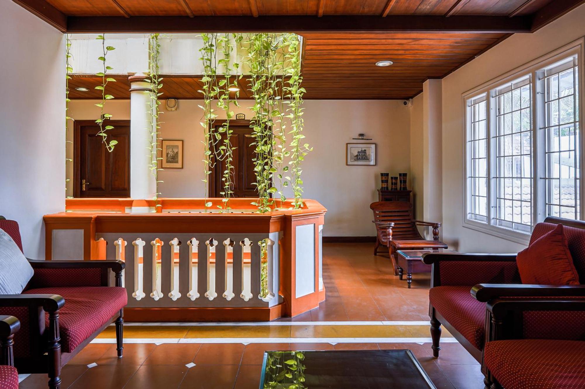 Arches Hotel Kochi