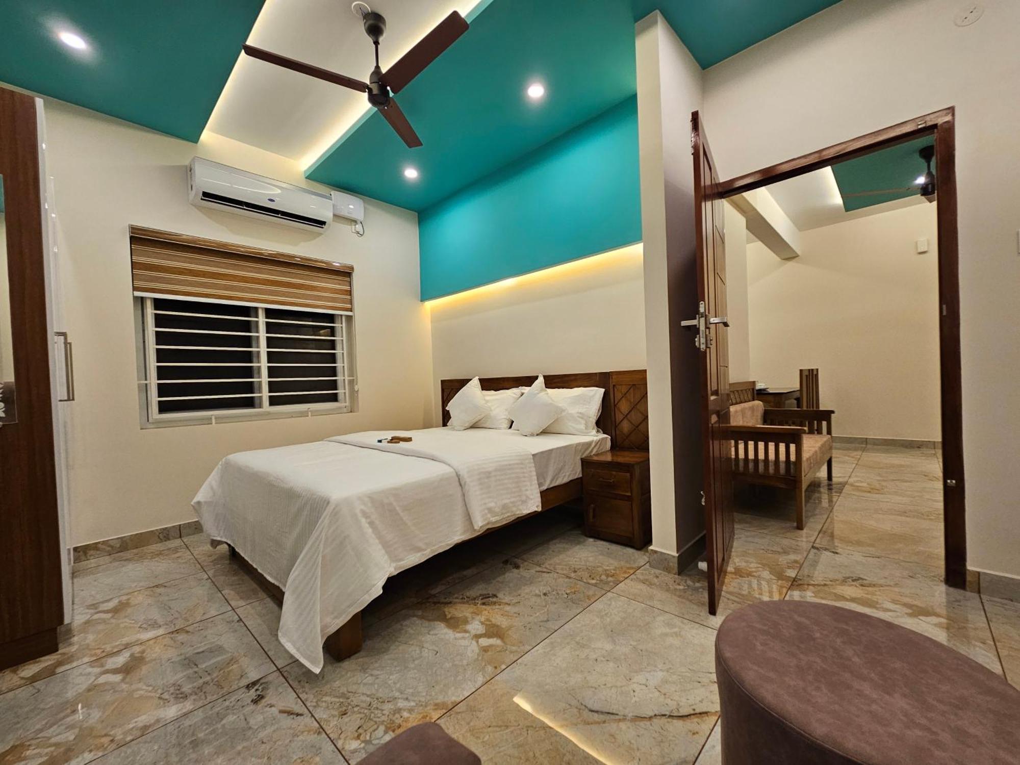 Olive Residence, Near Lakeshore Hospital * Kochi